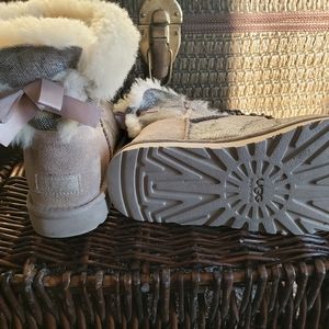 Snakeskin colored ugg boots.